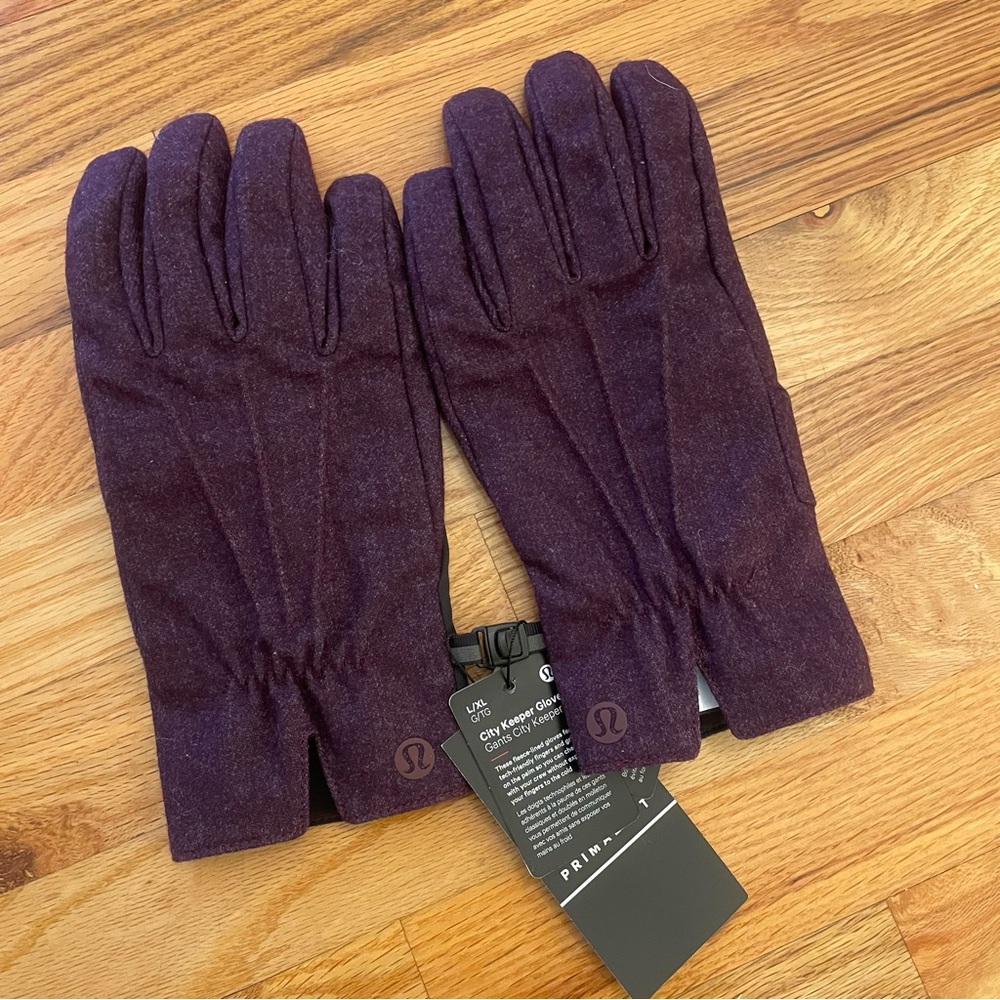 lululemon athletica Purple Men's Gloves